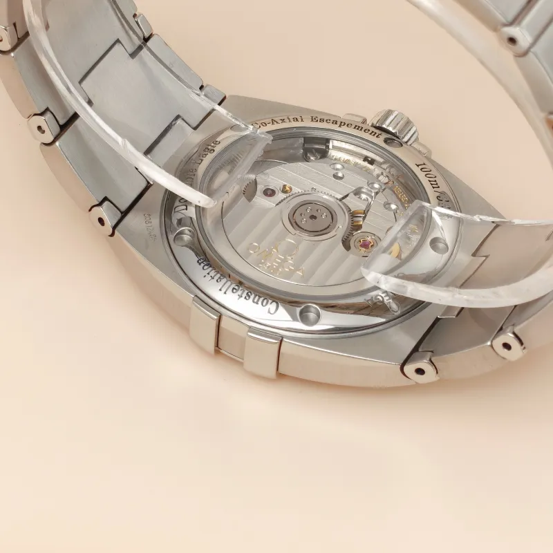 OMEGA Watch Watch Silver One Size38 — cover view 6 of 12