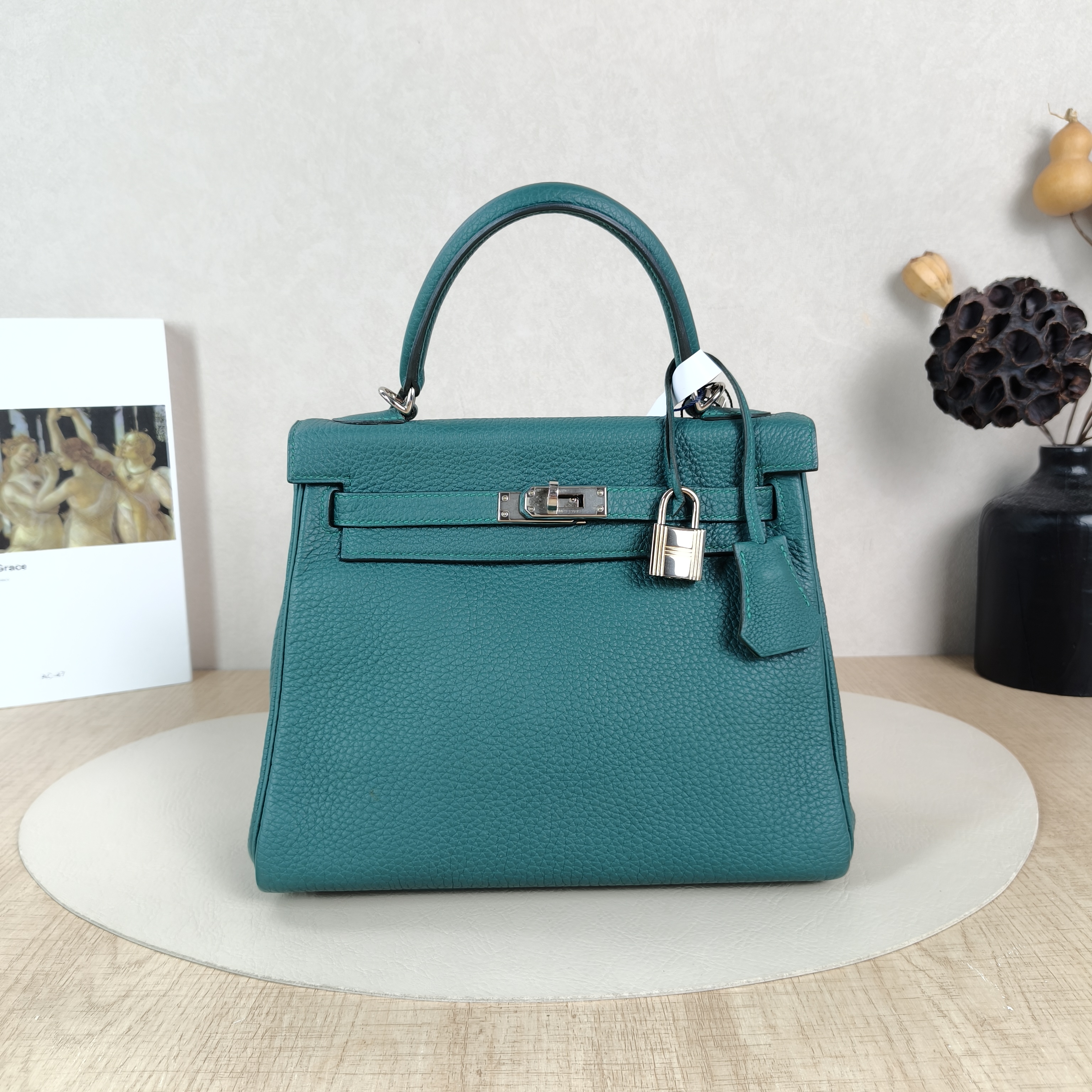 Hermès Crossbody Bag Kelly 25 Z6 Togo Calfskin Small25 × 7 × 17 cm