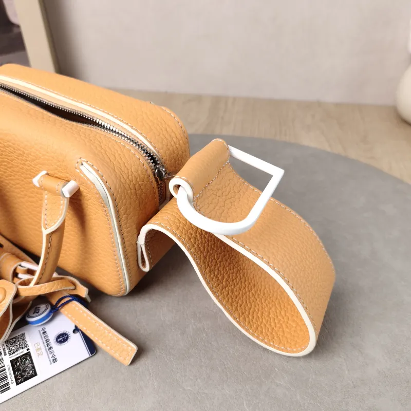 DELVAUX Top Handle Bag Cool Box Box Shoulder Bag Calfskin nano 16.5 × 7.5 × 10.5 cm — detail view 12 of 13