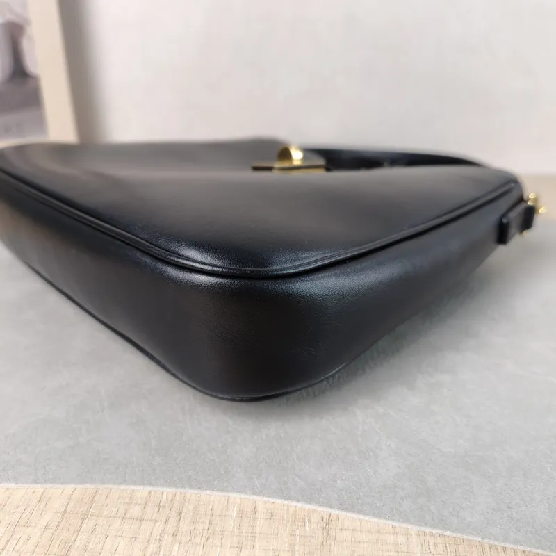 CELINE Shoulder Bag CAMILLE 16 SOFT Shoulder Bag Black Calfskin Small 24.5 × 5 × 21.5 cm — detail view 2 of 14