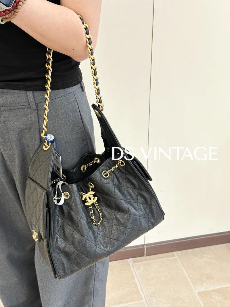 Chanel Shoulder Bag25Bag Black Grained Calfskin Small26 × 14 × 30 cm — on-model view 3 of 3