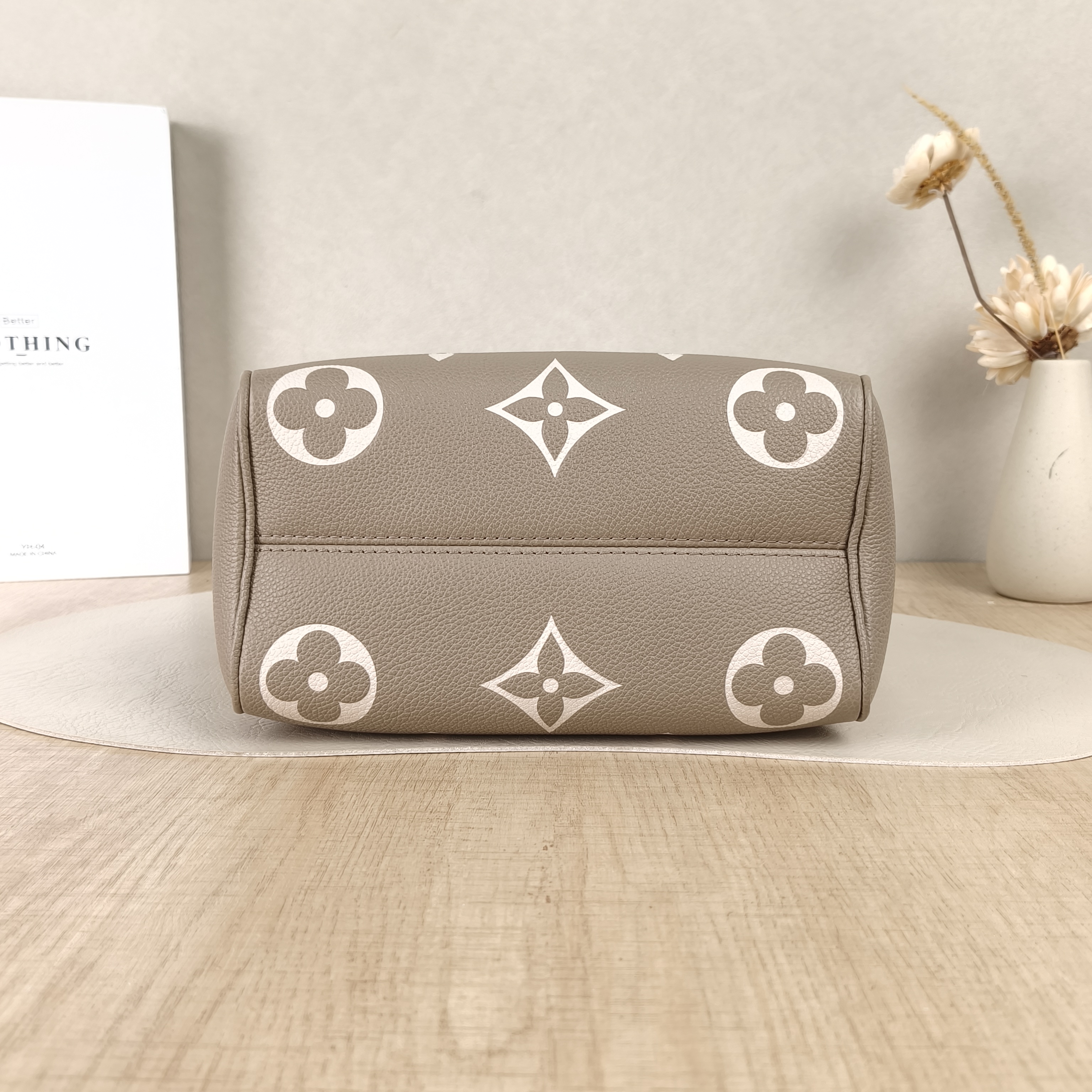 Louis Vuitton Crossbody Bag Speedy20 — cover view 5 of 5