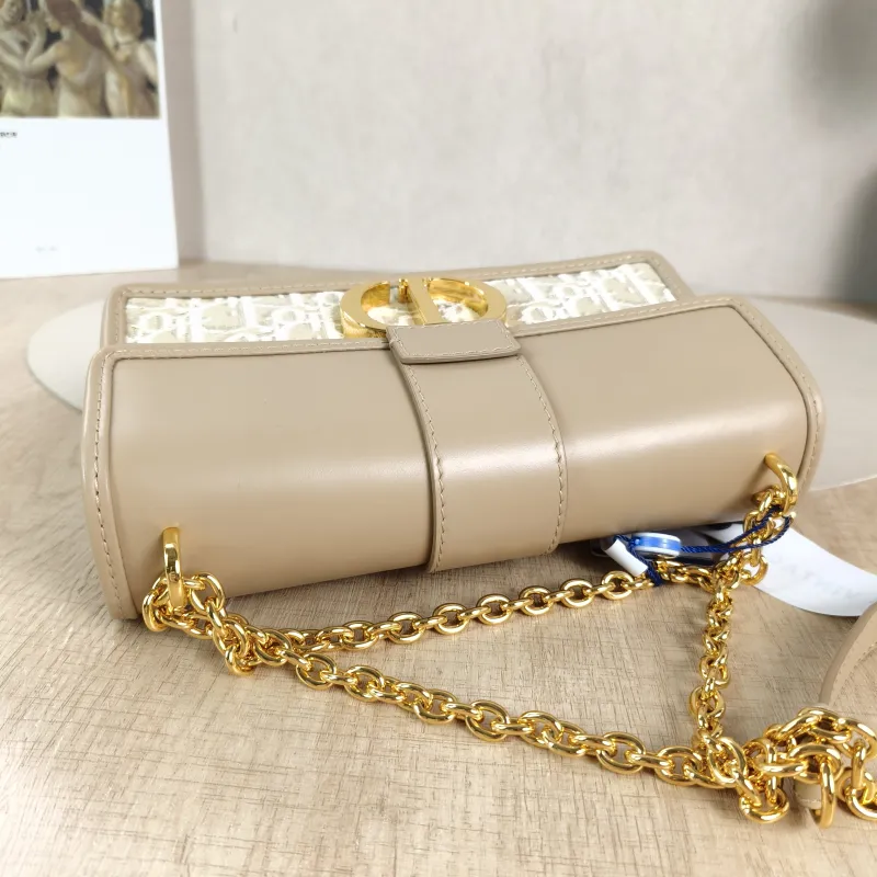 DIOR Crossbody Bag30 Montaigne East-West 30 Canvas Small21 × 6 × 12 cm — detail view 1 of 12