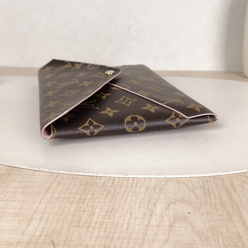 Louis Vuitton Clutch Kirigami Pochette Clutch Monogram PVC Large23 × 0.3 × 16.5 cm — detail view 1 of 14