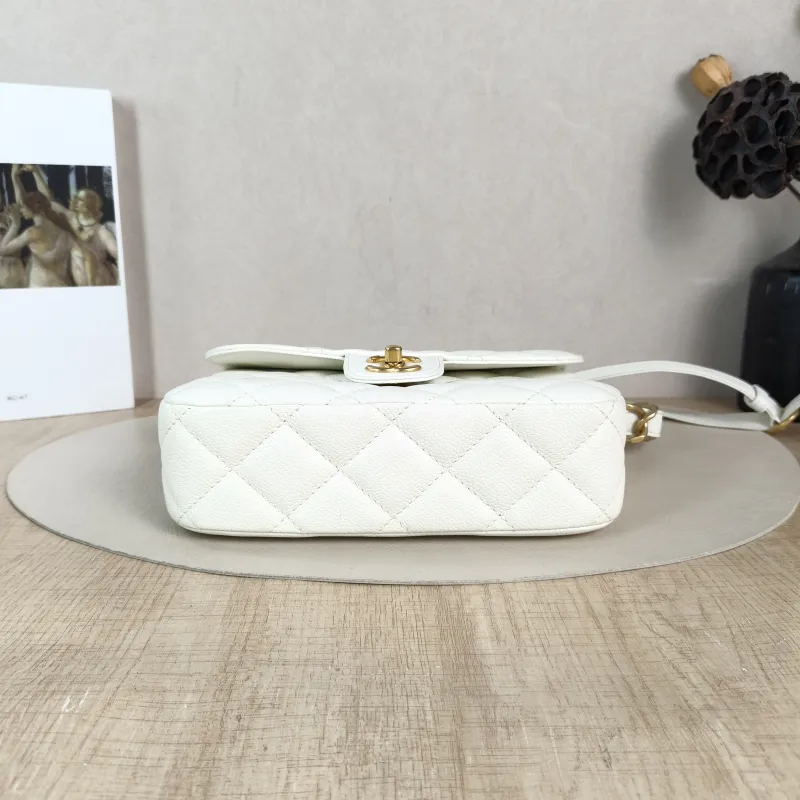 Chanel Crossbody Bag Crossbody Bag White Gold Grained Calfskin One Size 23 × 6 × 16 cm — cover view 2 of 5