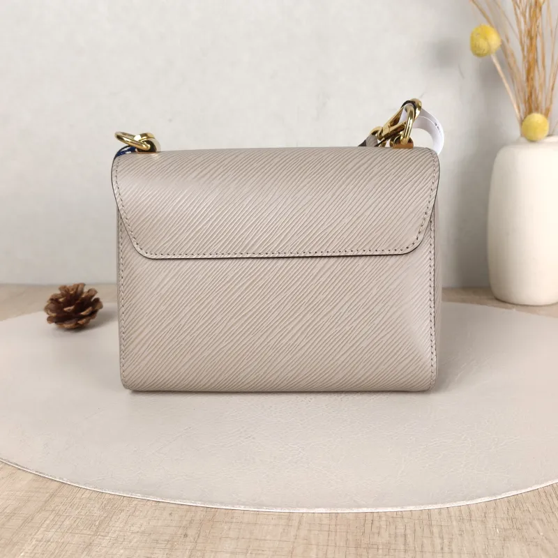 Louis Vuitton Crossbody Bag Twist Epi Embossed Calfskin Small 19 × 9 × 15 cm — cover view 5 of 5