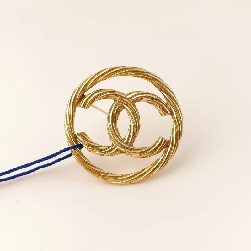 Chanel Jewelry · Brooch One Size