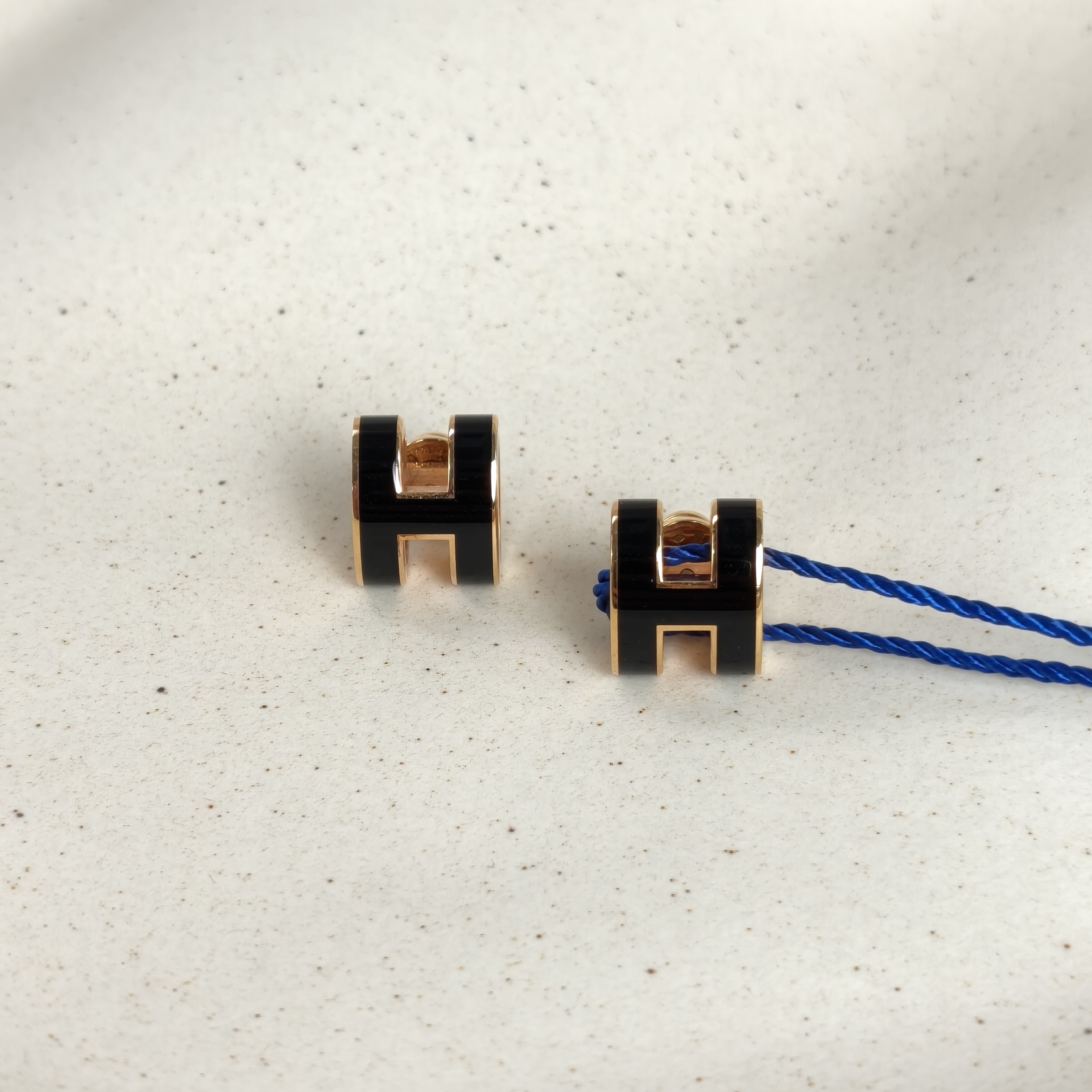 Hermès Earrings Pop HE arrings Black Small12*9㎜ — cover view 5 of 7