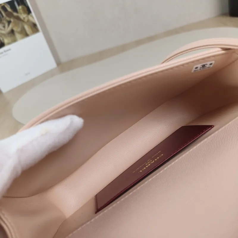 Chanel Shoulder Bag26p preppy coco Pink Grained Calfskinmini17 × 5 × 11.5 cm — detail view 15 of 15