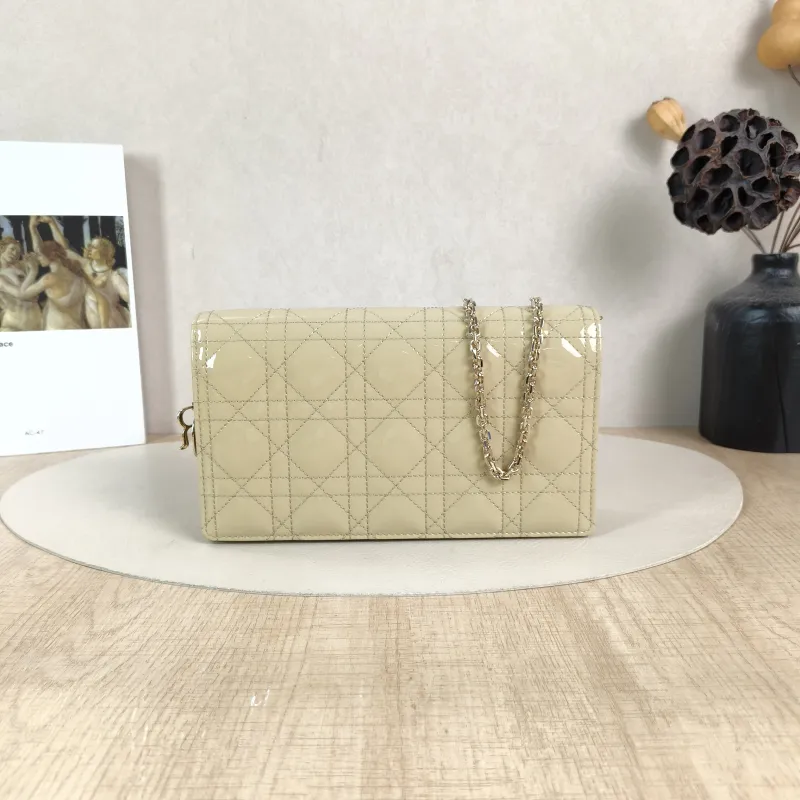 DIOR Shoulder Bag Shoulder Bagwoc Beige Patent Leather One Size21.5 × 4 × 12.5 cm