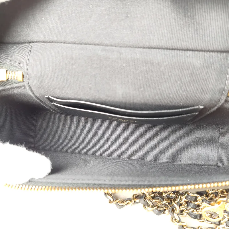 Chanel Crossbody Bag lp Box Bag Black Lambskin One Size 19.5 × 5 × 17 cm — detail view 11 of 12