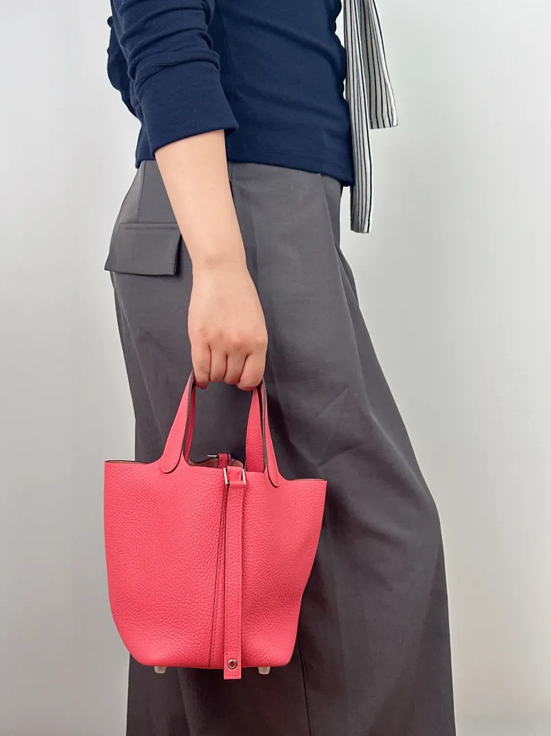 Hermès Top Handle Bag Picotin Lock 18 18 8W Small 18 × 13 × 18 cm K — on-model view 1 of 2