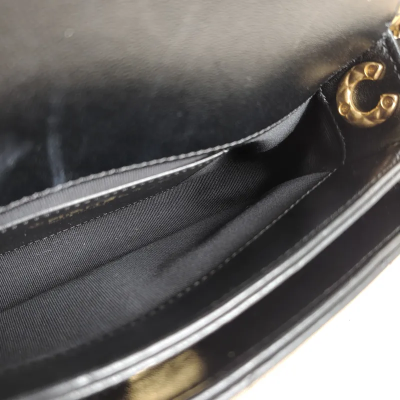 Chanel Crossbody Bag Black Calfskin 19 × 5.5 × 11 cm Microchip Edition — detail view 2 of 11