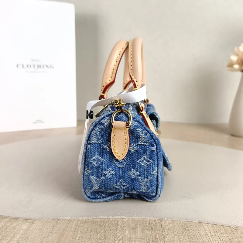 Louis Vuitton Crossbody Bag Speedy Nano Blue Edition nano 16 × 7.5 × 10 cm — detail view 6 of 10