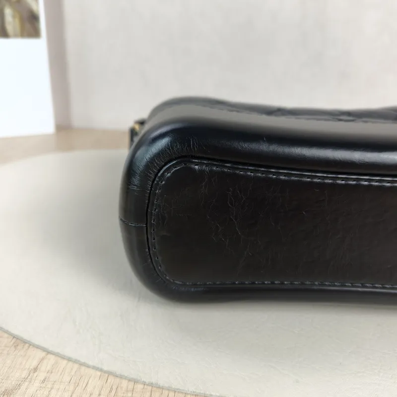 Chanel Crossbody Bag Gabrielle Gabrielle Bag Black CC alfskin Small20 × 8 × 15 cm — detail view 3 of 11