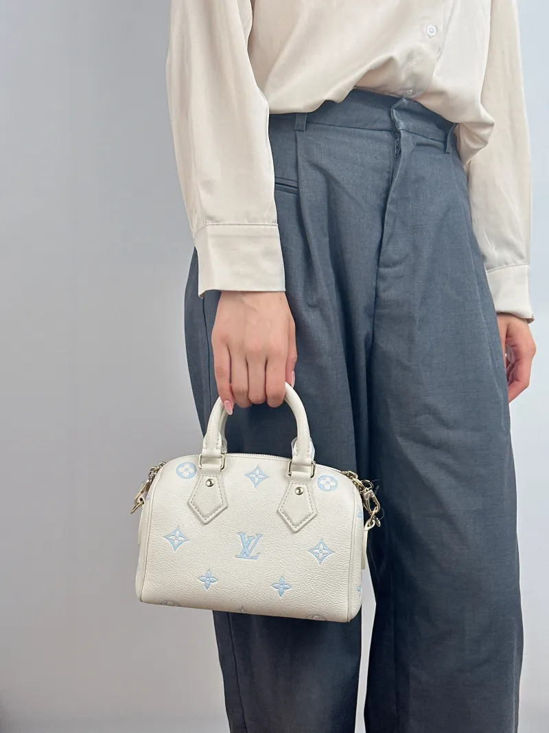 Louis Vuitton Crossbody Bag Speedy20 White · Blue Calfskin One Size 20.5 × 12 × 13.5 cm — on-model view 2 of 2
