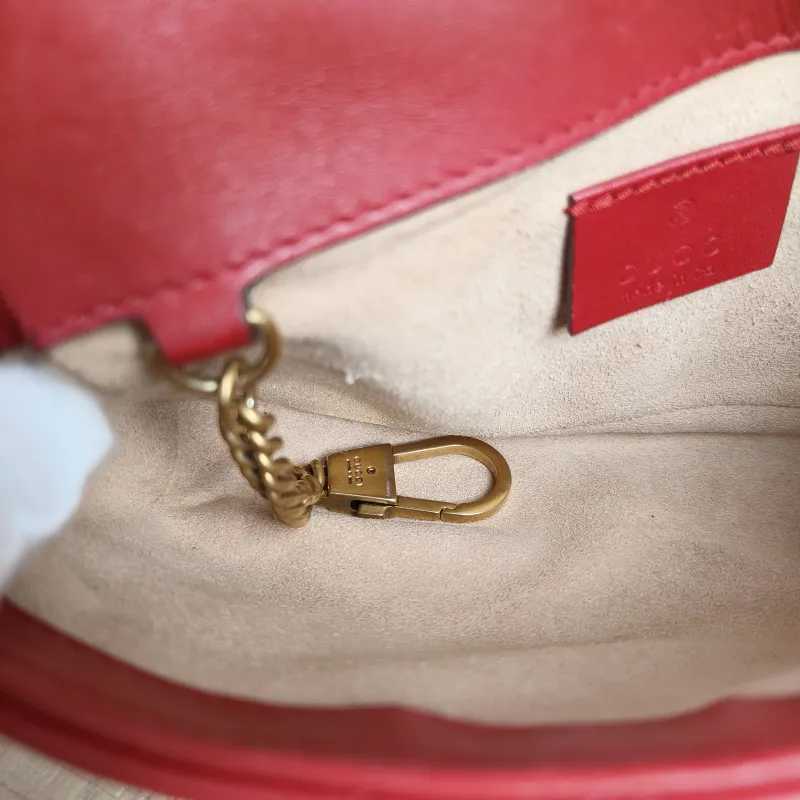 GUCCI Crossbody Bag GG Marmont Mini Marmont Mini Red Calfskinmini16.5 × 4.5 × 9.5 cm — detail view 9 of 12