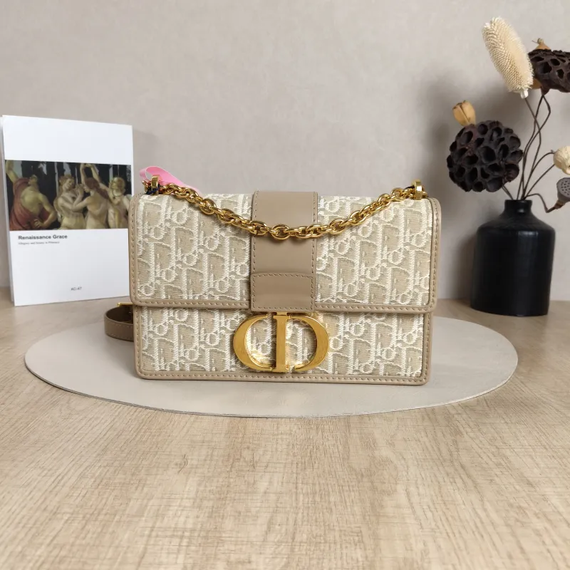 DIOR Crossbody Bag30Montaigne 30Beige Canvas Medium25 × 9 × 16.5 cm