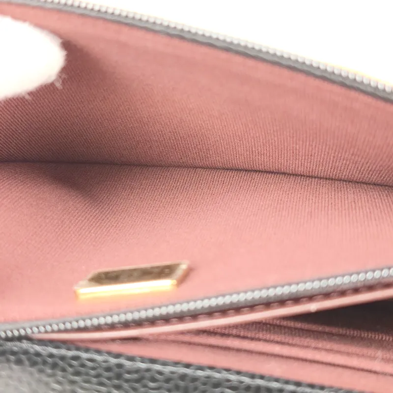 Chanel Crossbody Bag Classic Flap WOC CF WOCWOC Bag Black Grained Calfskin Mini 19.2 × 3.5 × 12.3 cm — detail view 11 of 13