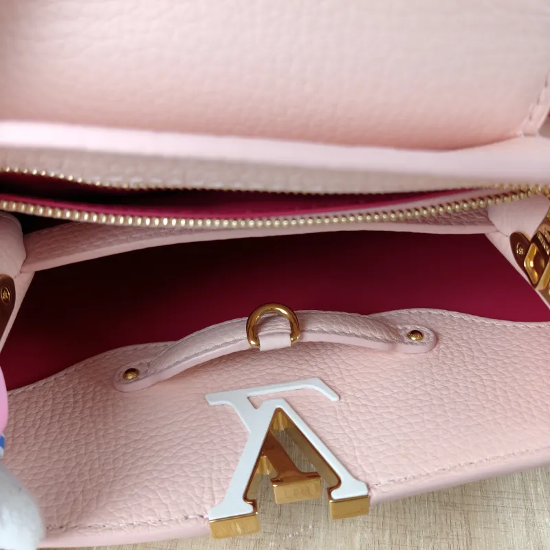 Louis Vuitton Top Handle Bag Capucines Pink Calfskin BB 27 × 9 × 17.5 cm — detail view 8 of 12
