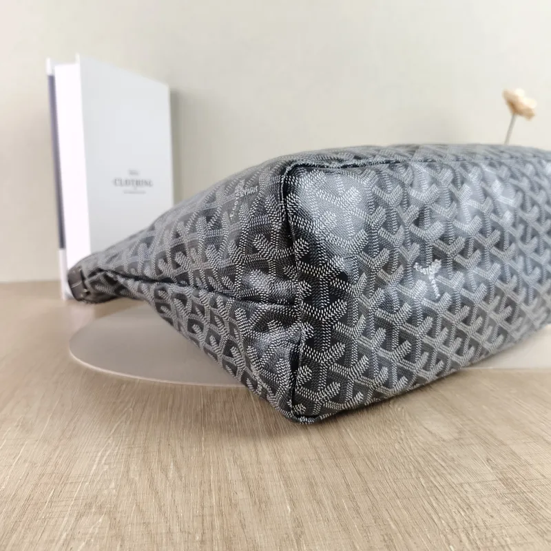 GOYARD Shoulder Bag Boheme Hobo​ Grey ine Canvas Small 43 × 14 × 27 cm — detail view 5 of 9
