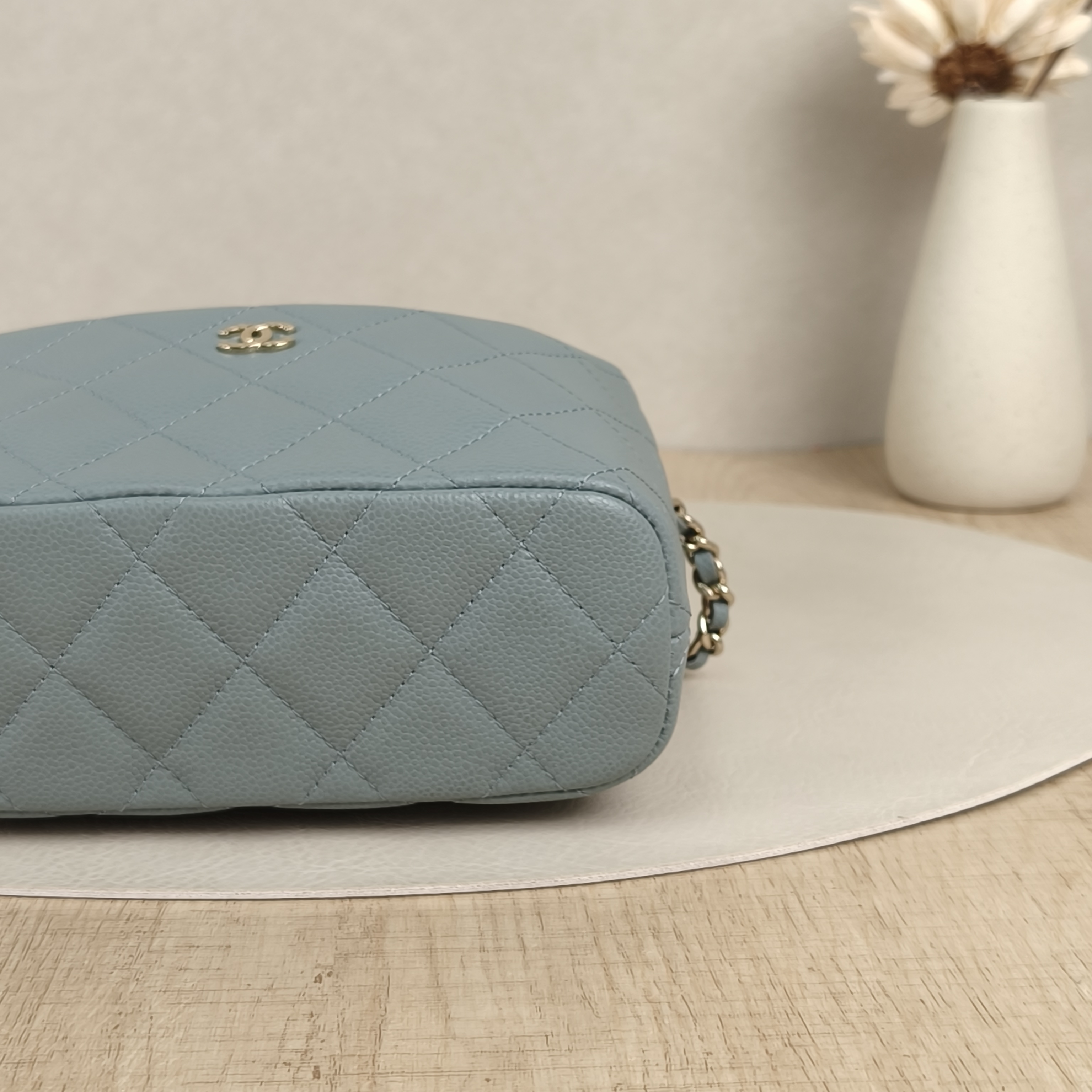 Chanel Crossbody Bag25a Green Grained Calfskin One Size16 × 6 × 10 cm — cover view 4 of 8