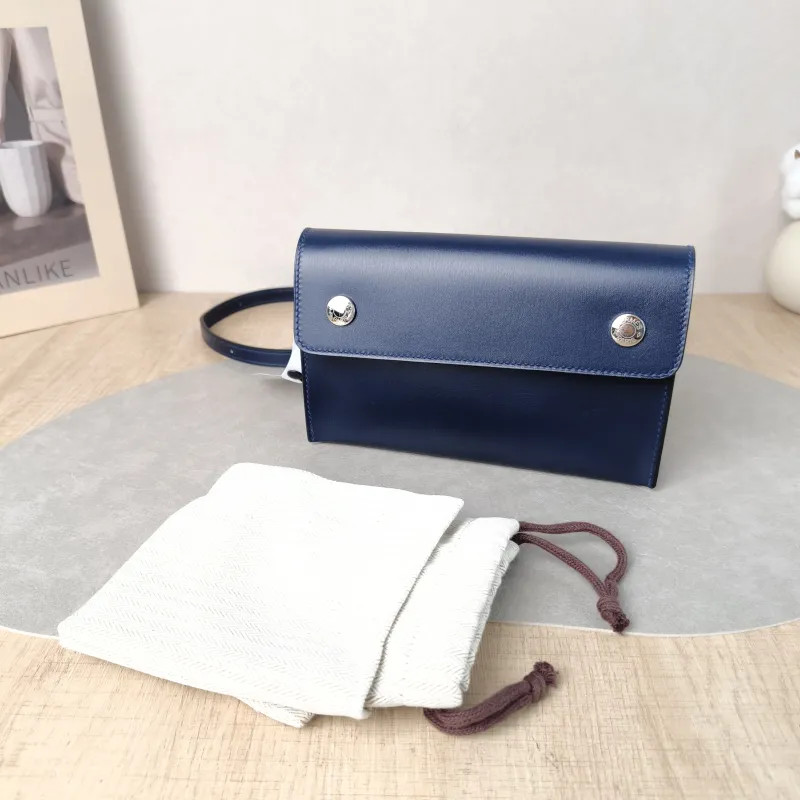 Hermès Crossbody Bag hermesnap 18 Crossbody Bag Epsom Calfskin One Size 18.5 × 4.5 × 11.5 cm K — cover view 6 of 6