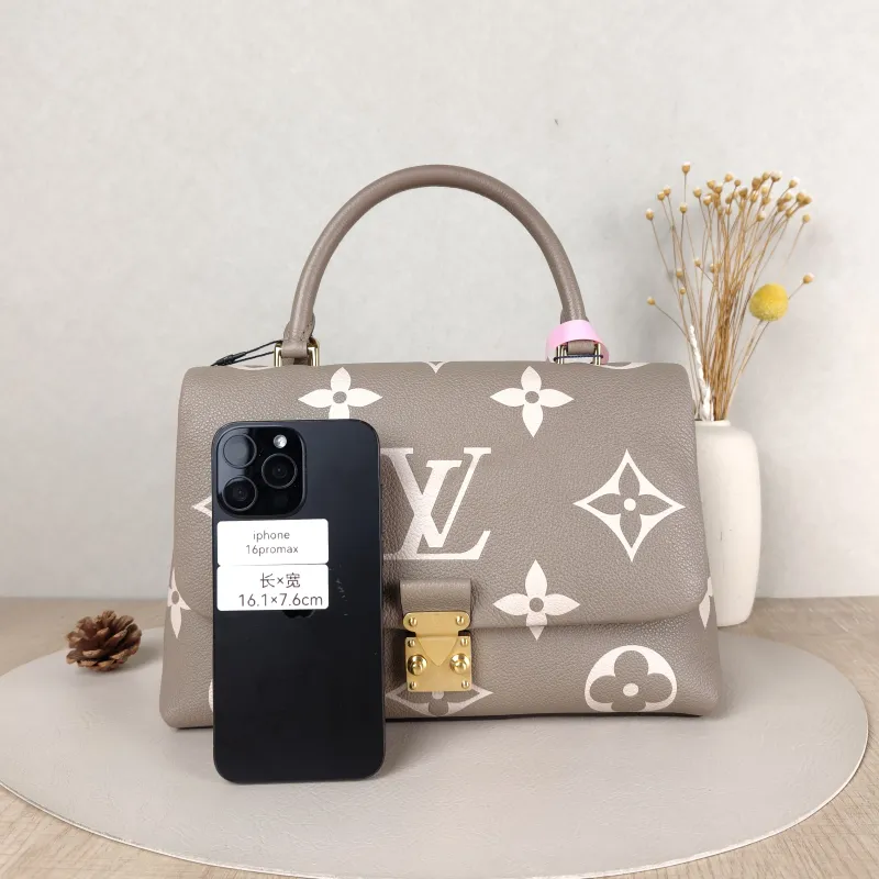 Louis Vuitton Crossbody Bag MADELEINE Empreinte Embossed Calfskin Medium30 × 11 × 19.5 cm — cover view 4 of 5