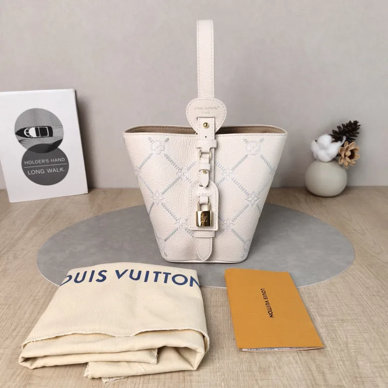 Louis Vuitton Top Handle Bag ALL IN BB White · Blue Calfskin BB 16 × 12 × 18 cm — cover view 3 of 6