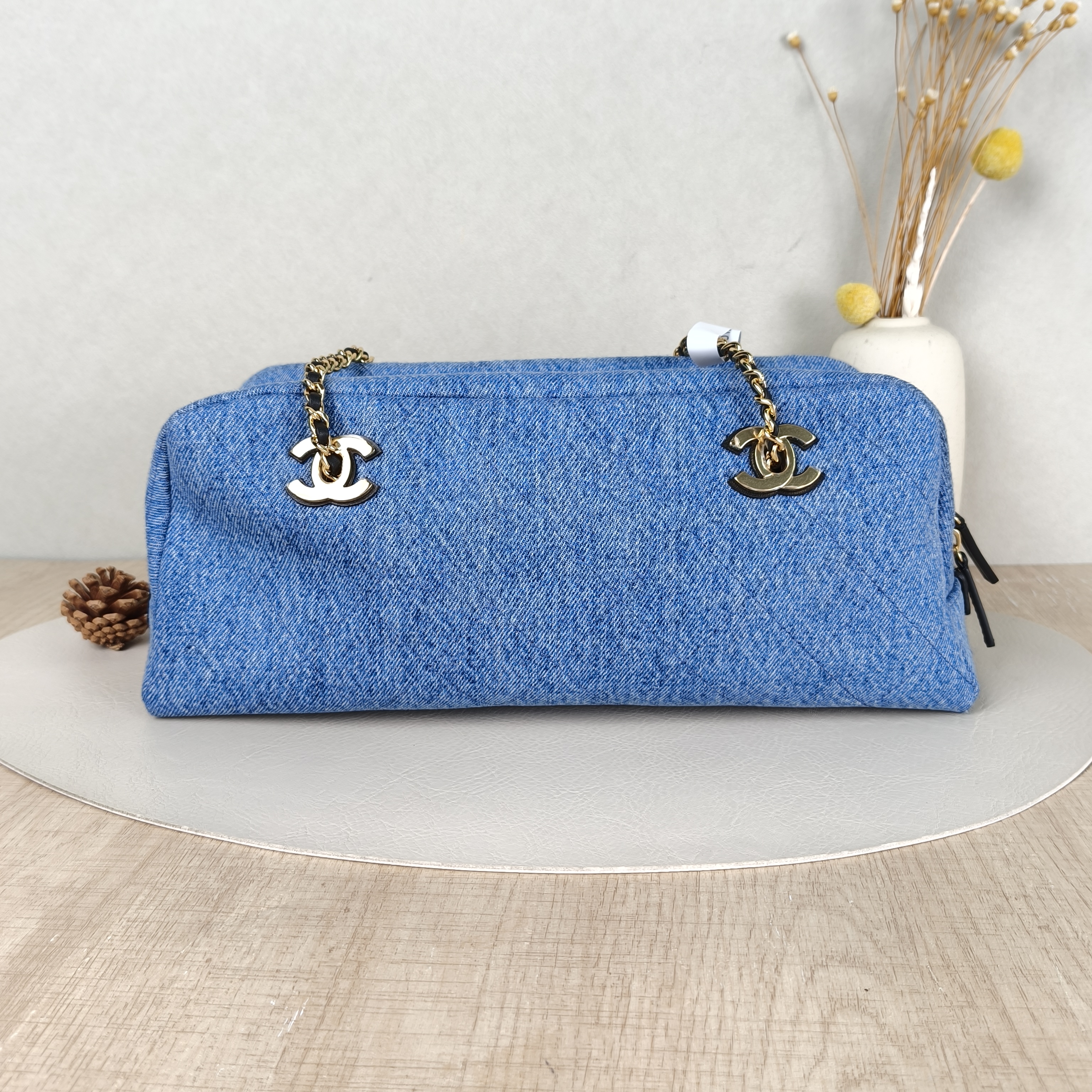 Chanel Crossbody Bag Bowling Bag Blue One Size32 × 8 × 13 cm