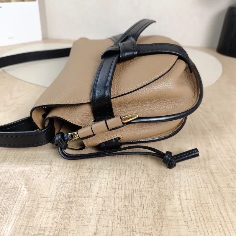 LOEWE Crossbody Bag Gate Brown Black Calfskin Medium25 × 11.5 × 19 cm — detail view 5 of 13
