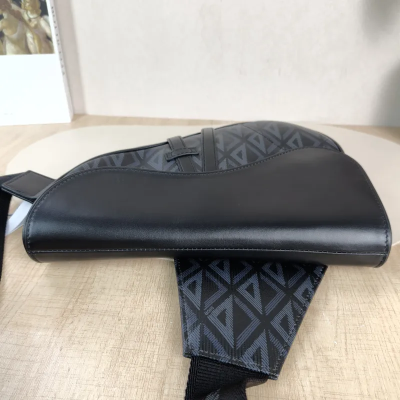 DIOR Crossbody Bag saddle Black PVC · Calfskin One Size 26 × 4.5 × 19 cm — detail view 10 of 11