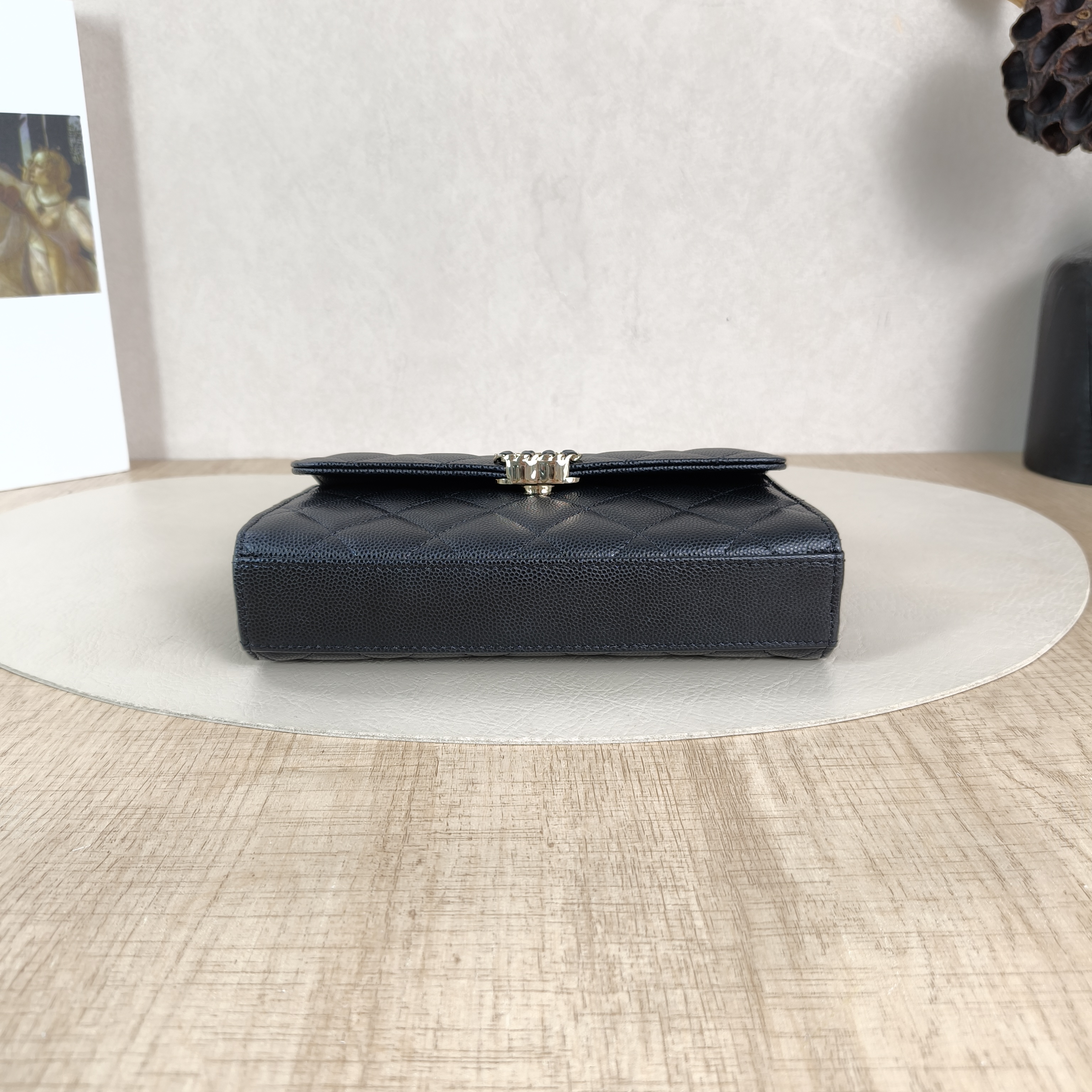 Chanel Crossbody Bag kelly Black Grained Calfskin One Size18 × 4.5 × 10 cm — cover view 3 of 6